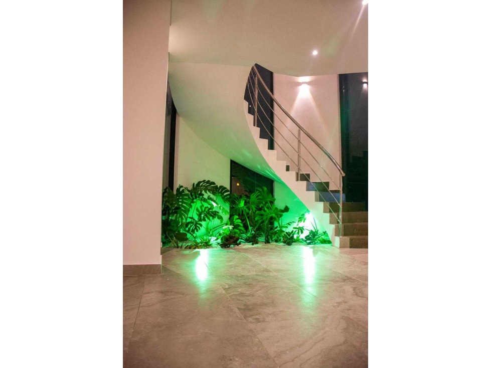 VENTA CASA MANSION DE LUJO.EN.ALTOS.DE.PRADOMAR 820 MT PISCINA 4 BARES — foto 6