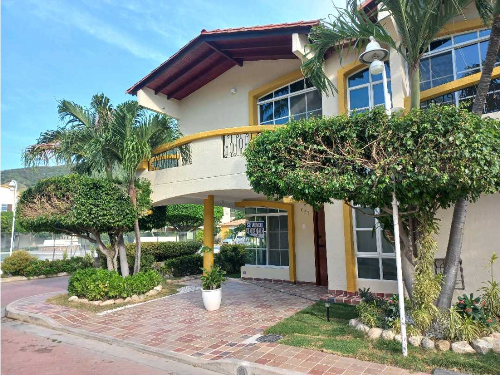 ARRIENDO/VENTA CASA MODERNA REMODELADA EN RODADERO RESERVADO — foto 6