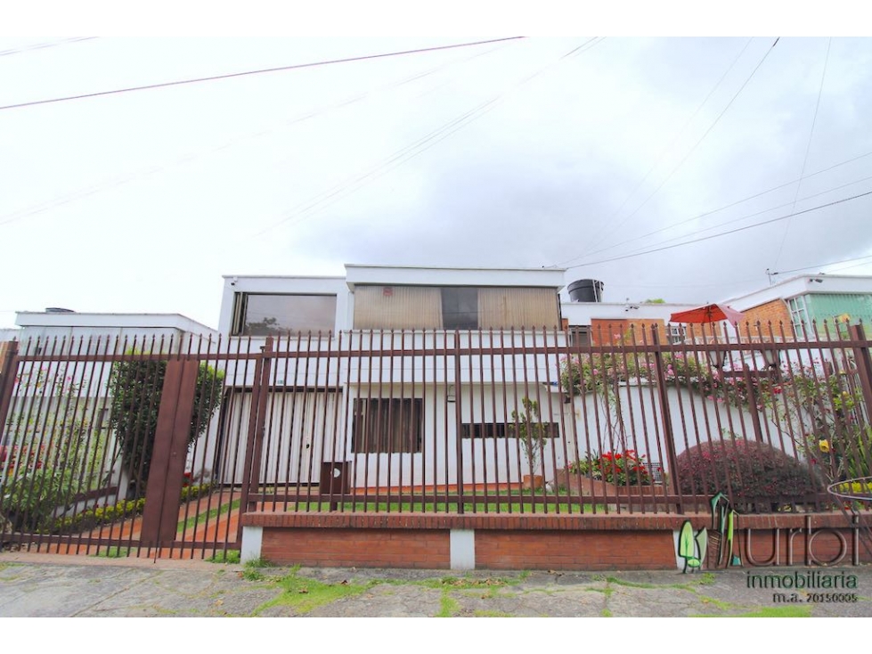 VENTA CASA - NIZA ANTIGUA