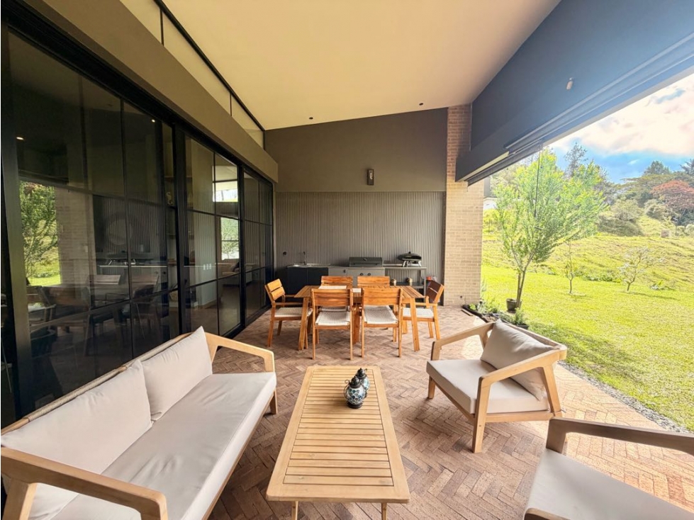 Venta Casa Nueva con Vista y Valorización segura | El Retiro — foto 3