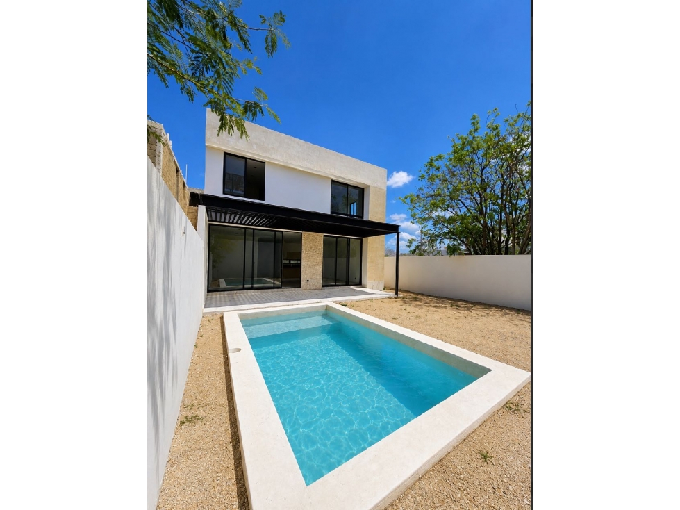 Venta Casa Nueva en Cholul Mérida 3 recámaras y piscina
