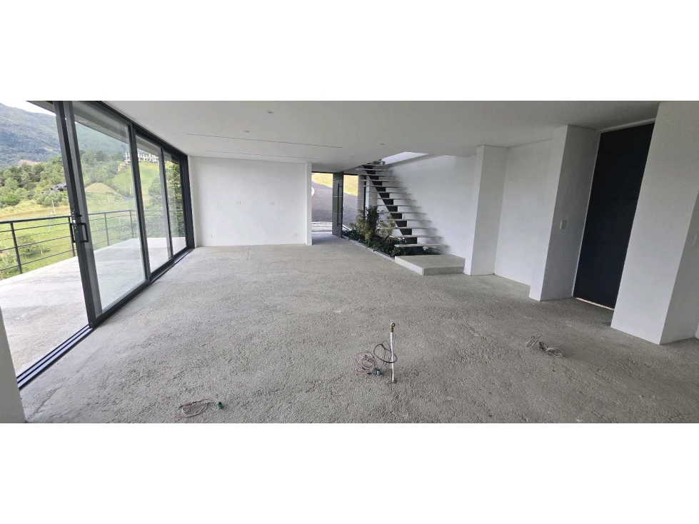 Venta Casa nueva en Envigado con espectacular vista a Medellin — foto 6