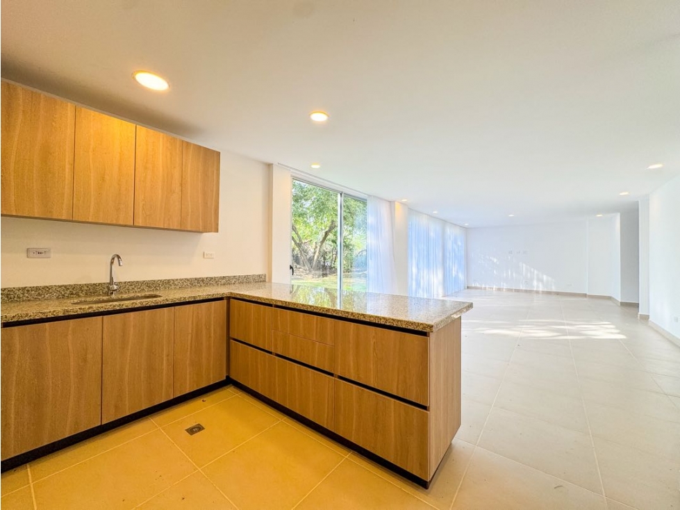 VENTA Casa Exclusiva y amplia, 4 alcobas + estudio | Foresta Reservado — foto 3