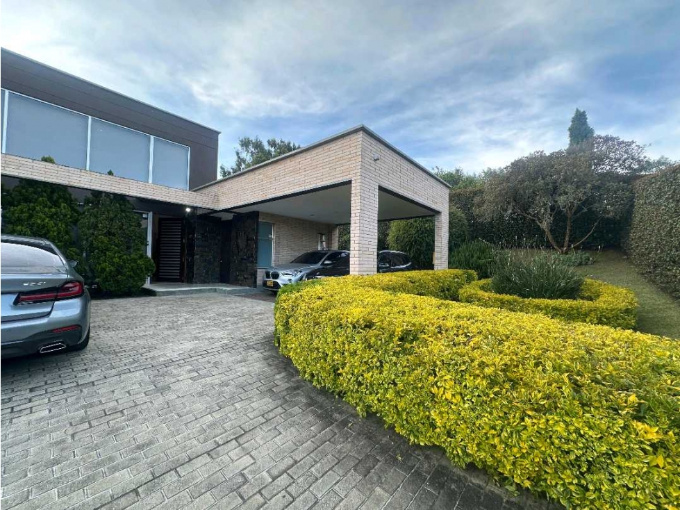 Venta casa parcelación Alto de las Palmas