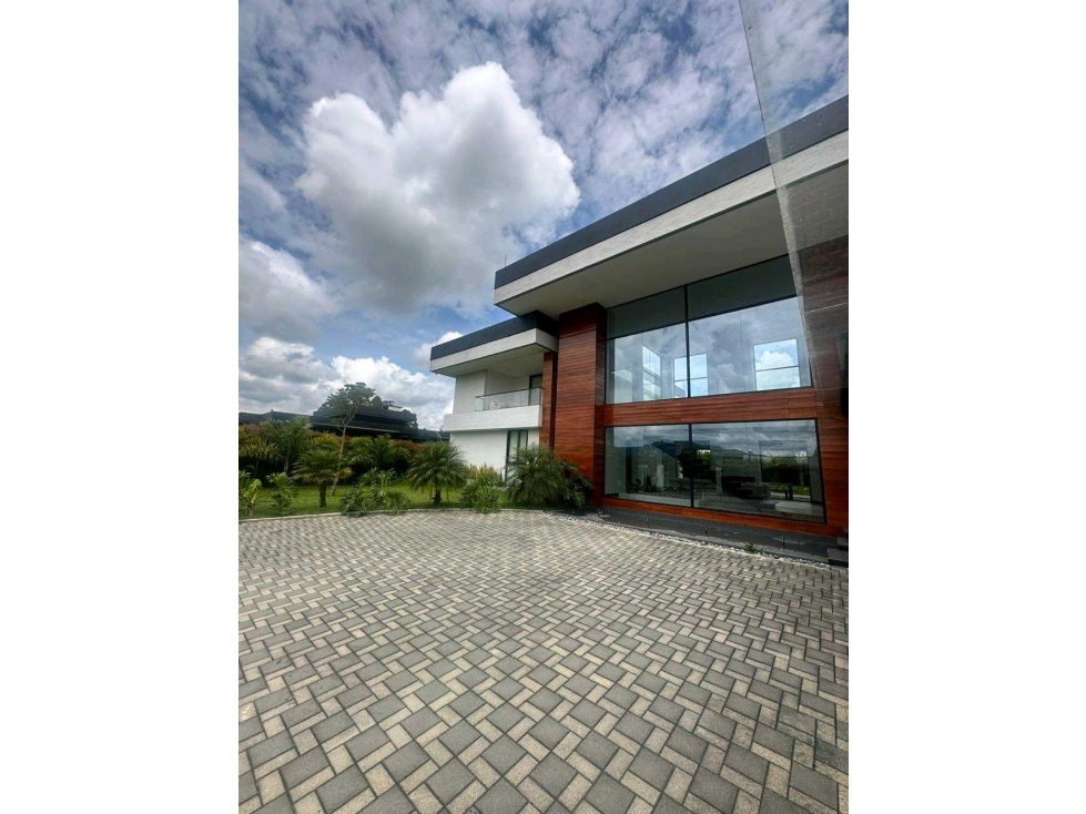 Venta y renta casa amoblada Parcelación Llanogrande — foto 2