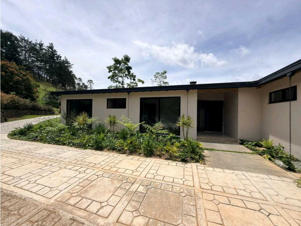 Venta casa Parcelación Tierra Negra Palmas
