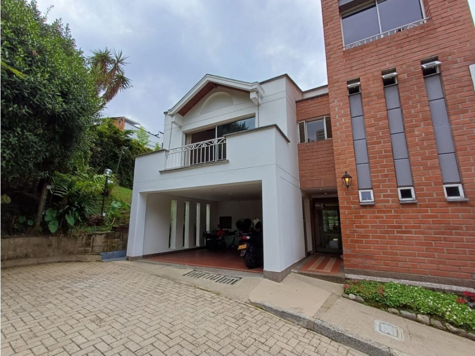 Venta Casa Poblado San Lucas — foto 2