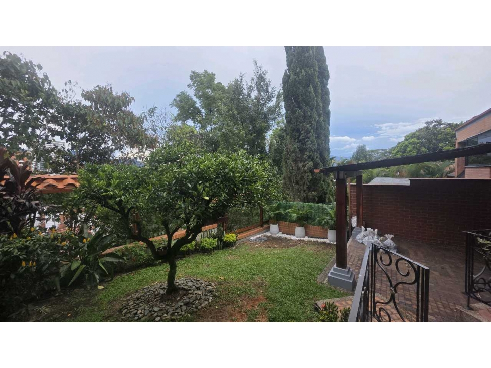 VENTA CASA EN EL POBLADO EN LOS BALSOS — foto 2