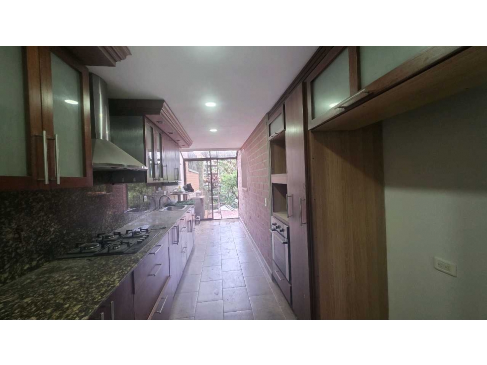 VENTA CASA EN EL POBLADO EN LOS BALSOS — foto 4