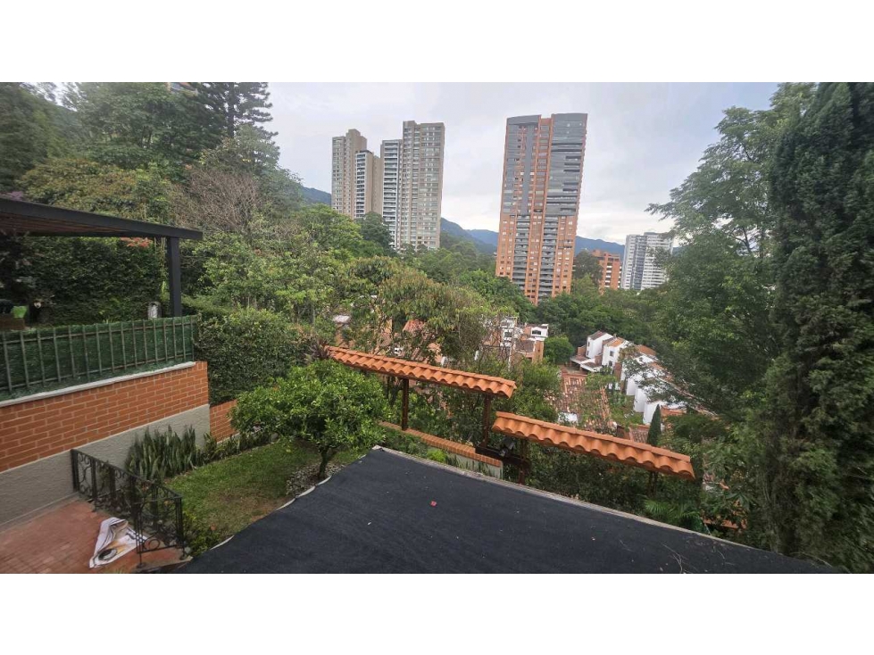 VENTA CASA EN EL POBLADO EN LOS BALSOS — foto 3
