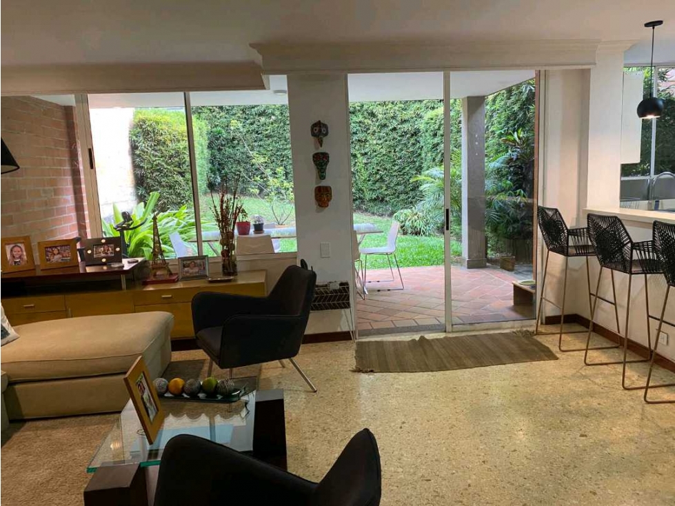 Venta Casa Poblado superior con la 10 — foto 4