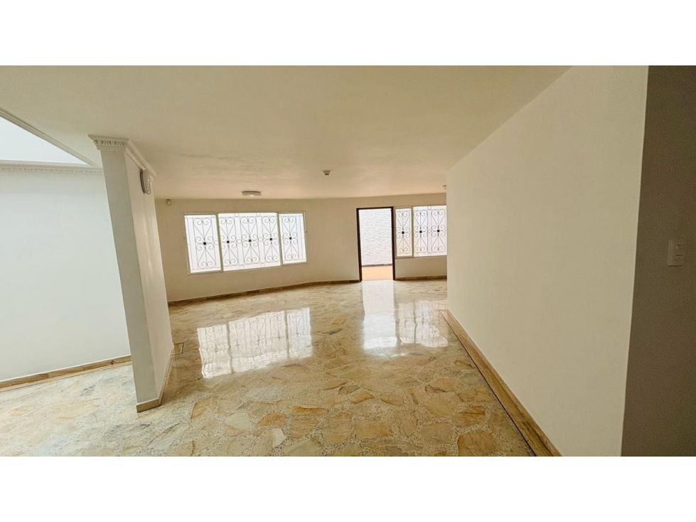 Casa Ideal para Invertir en Prados del Norte | 299 M2 — foto 2