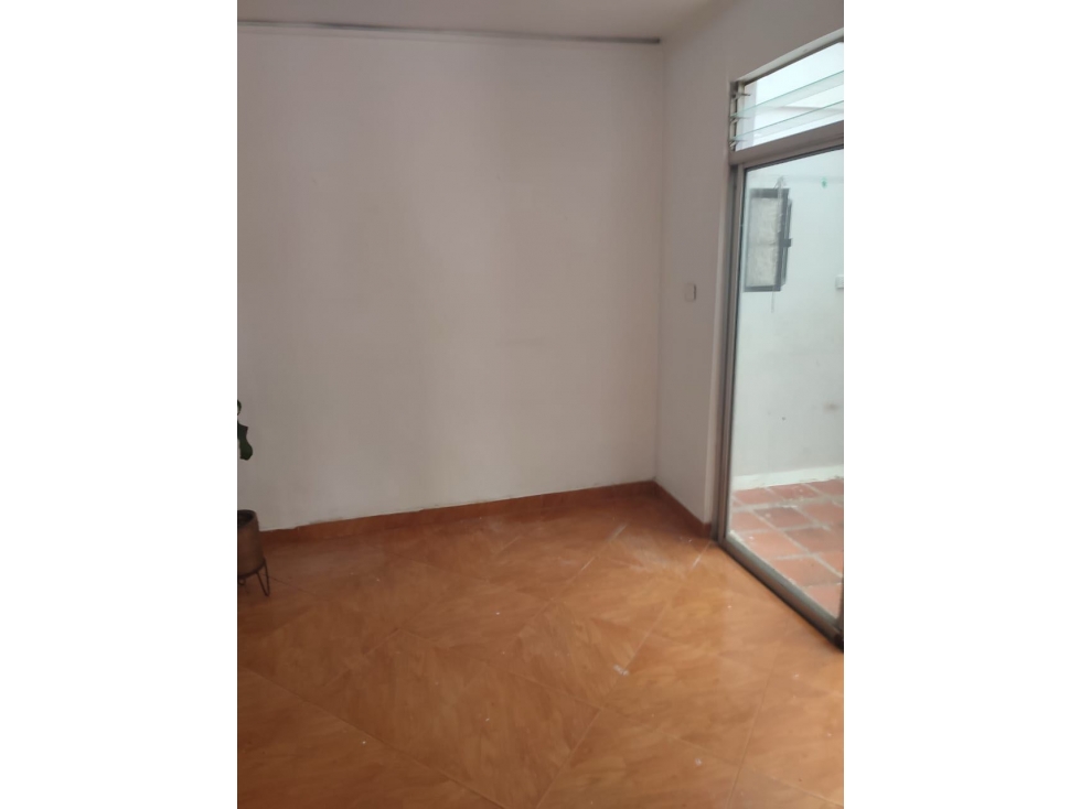 VENTA CASA PRIMER PISO PARA REMODELAR BARRIO MESA ENVIGADO — foto 6
