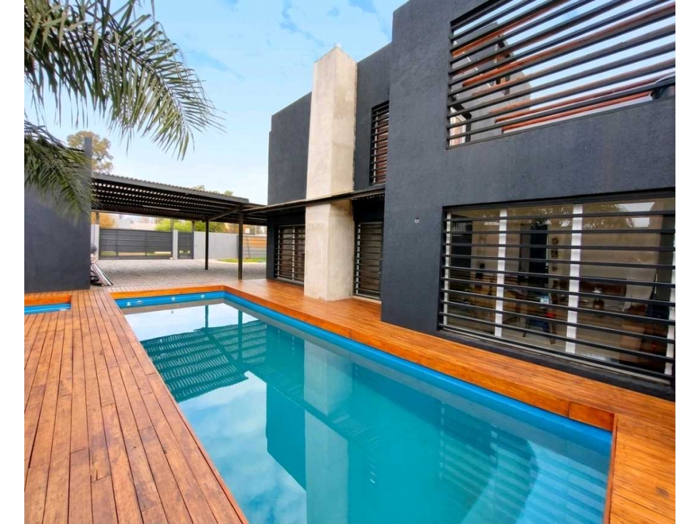Venta casa quinta - La reja - 4