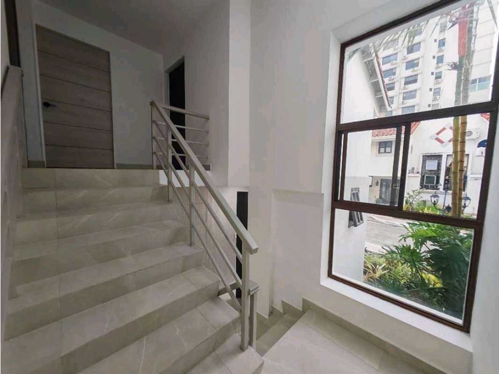 VENTA CASA REMODELADA 228M2 4REC EN SAN FRANCISCO — foto 5