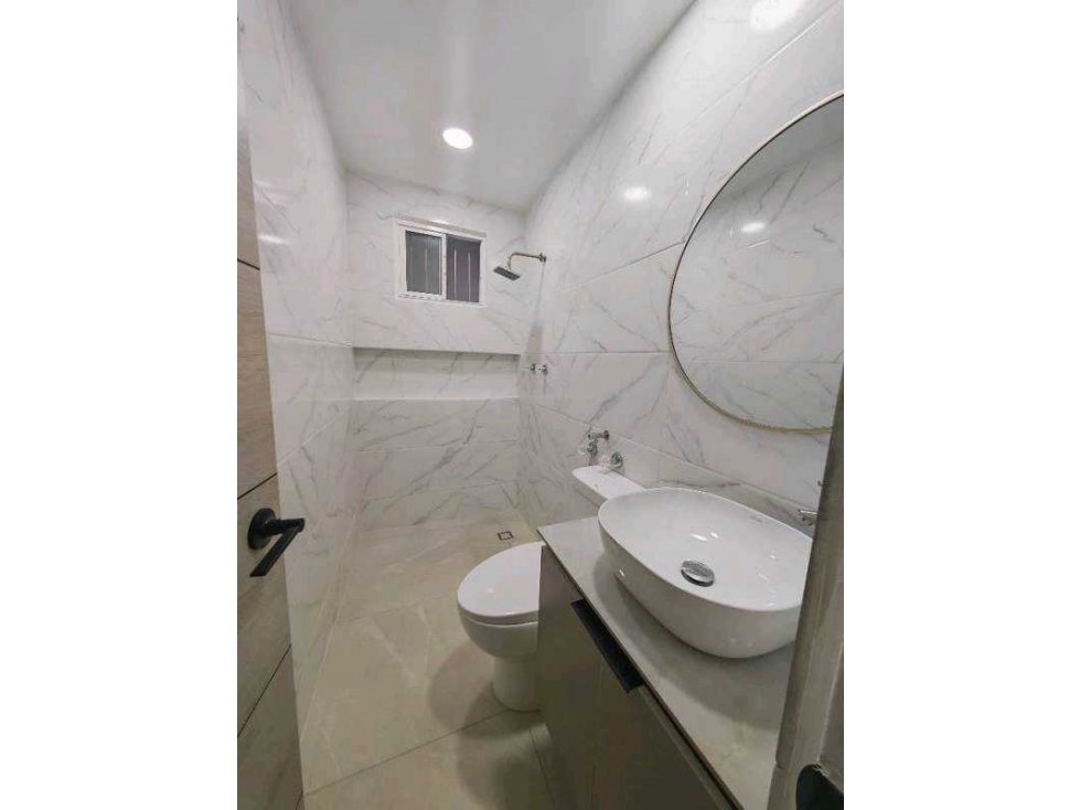 VENTA CASA REMODELADA 228M2 4REC EN SAN FRANCISCO — foto 6