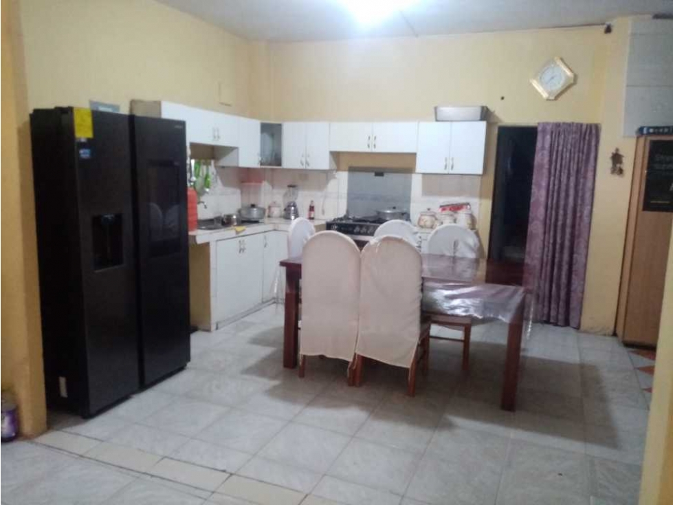 VENTA CASA RENTERA COMERCIAL DE 3 PLANTAS EN BASTIÓN POPULAR BLOQUE 6 - 4