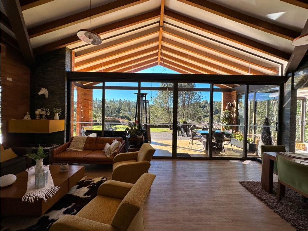Venta Casa Reserva SanSebastian Envigado 360m2 construído 5254m2 lote