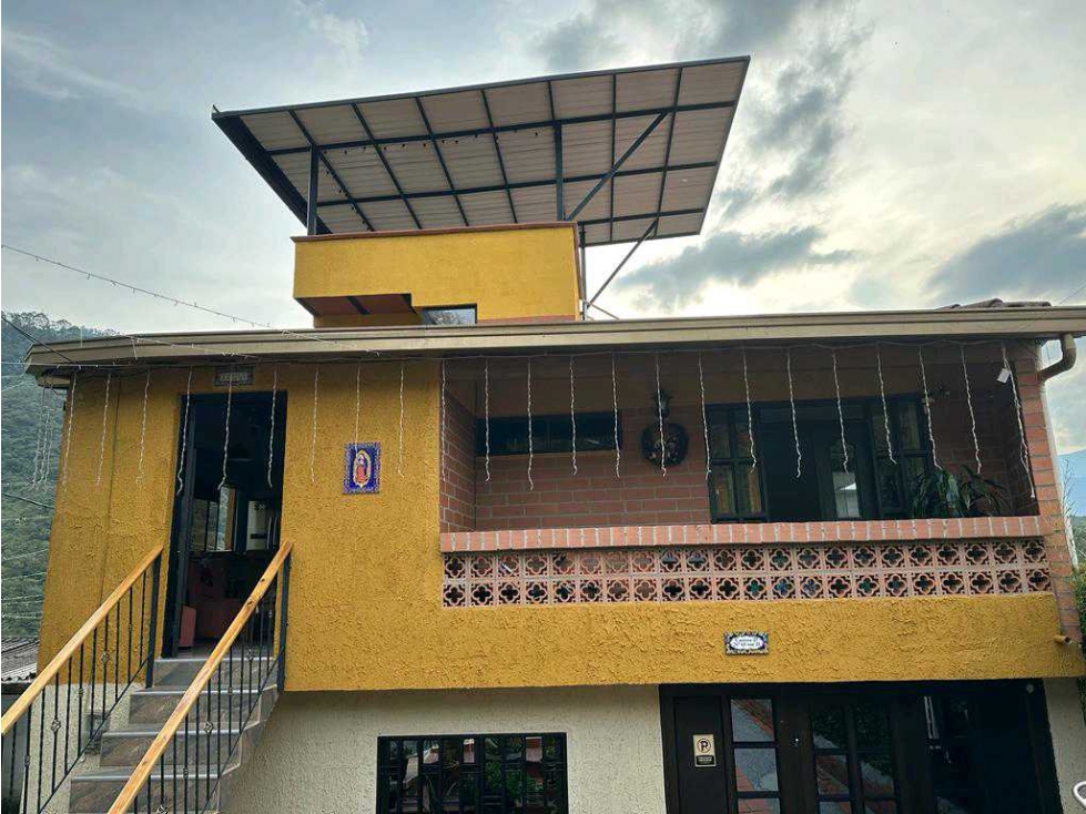 Venta Casa Sabaneta Sector las Brisas