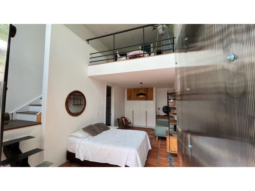 Venta Casa San Antonio con 3 apartamentos y local comercial - 6