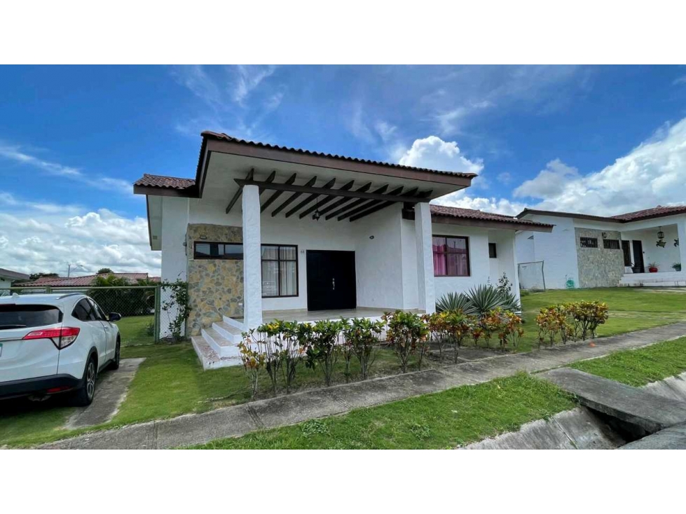 VENTA CASA SAN CARLOS PIEDRAS GORDAS 4MIN CON SALIDA AL MAR — foto 3