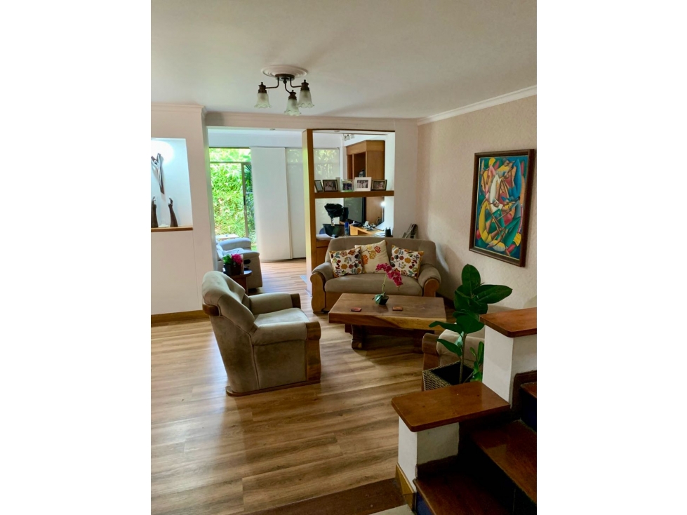 VENTA CASA SECTOR CUMBRES