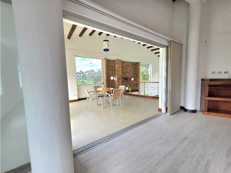Venta Casa Sector El Escobero. Vista Panorámica. Envigado — foto 3