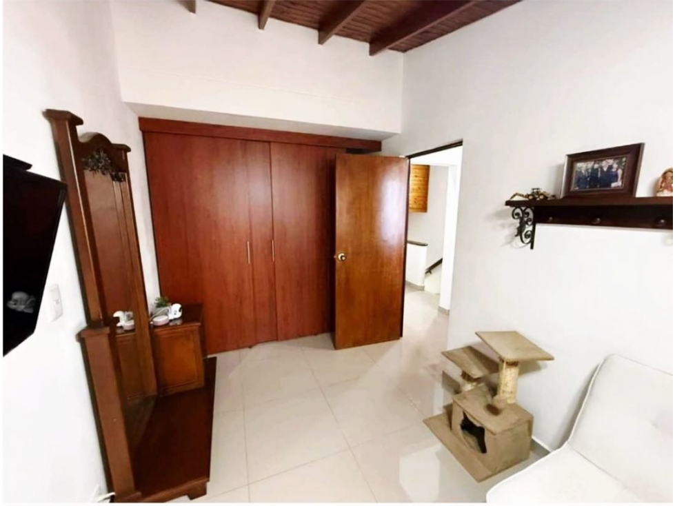 VENTA CASA SECTOR LA MOTA [cerca CC. ARKADIA] RANGO 7 SÓLO DE CONTADO — foto 6