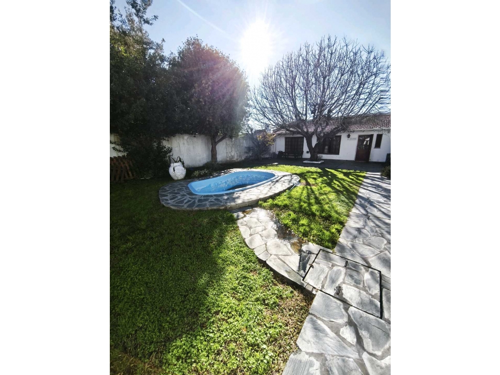 Venta Casa semicentro Tandil - 1
