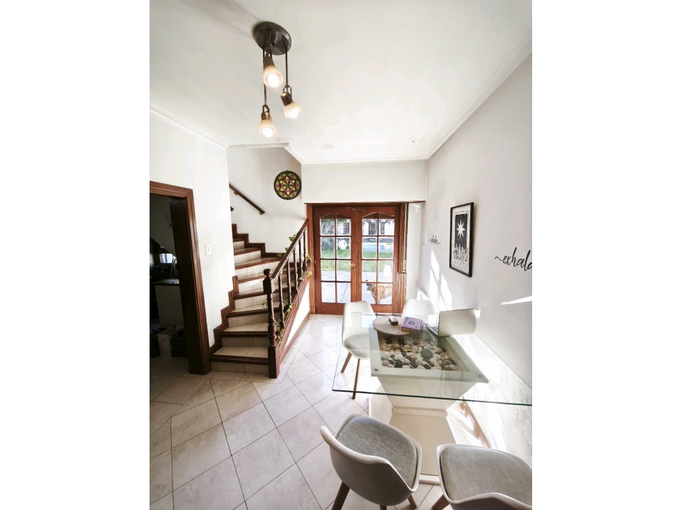 Venta Casa semicentro Tandil - 4