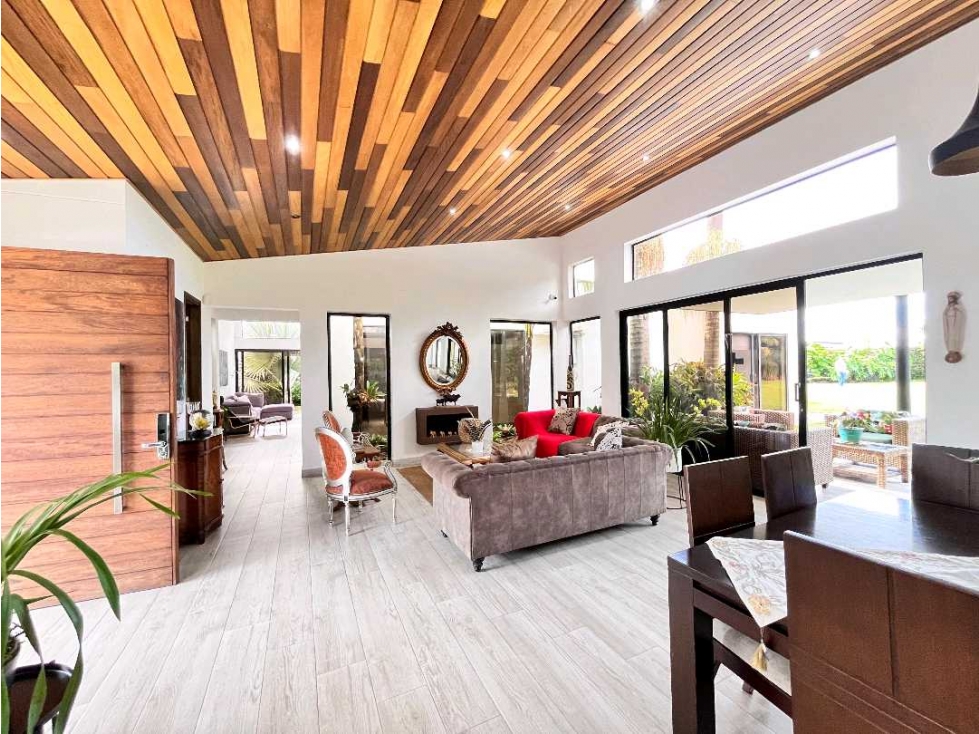 Venta casa SIBARIS Llano Grande 1 nivel 353 metros lote 2300 Hermosa — foto 6