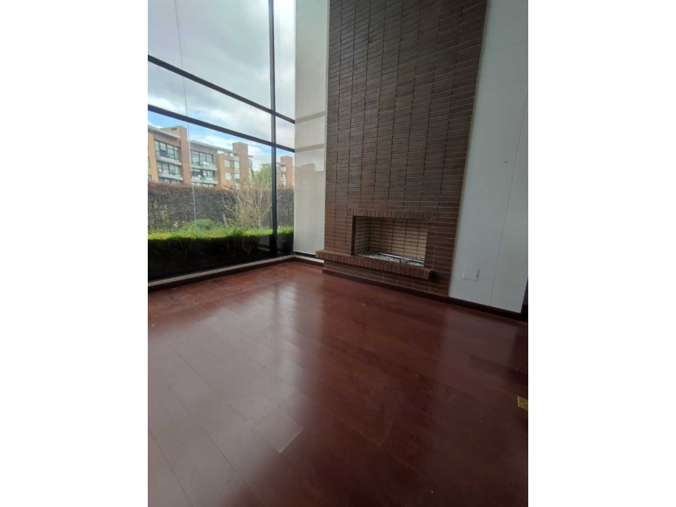 VENTA CASA CERROS DE SUBA 212 m²