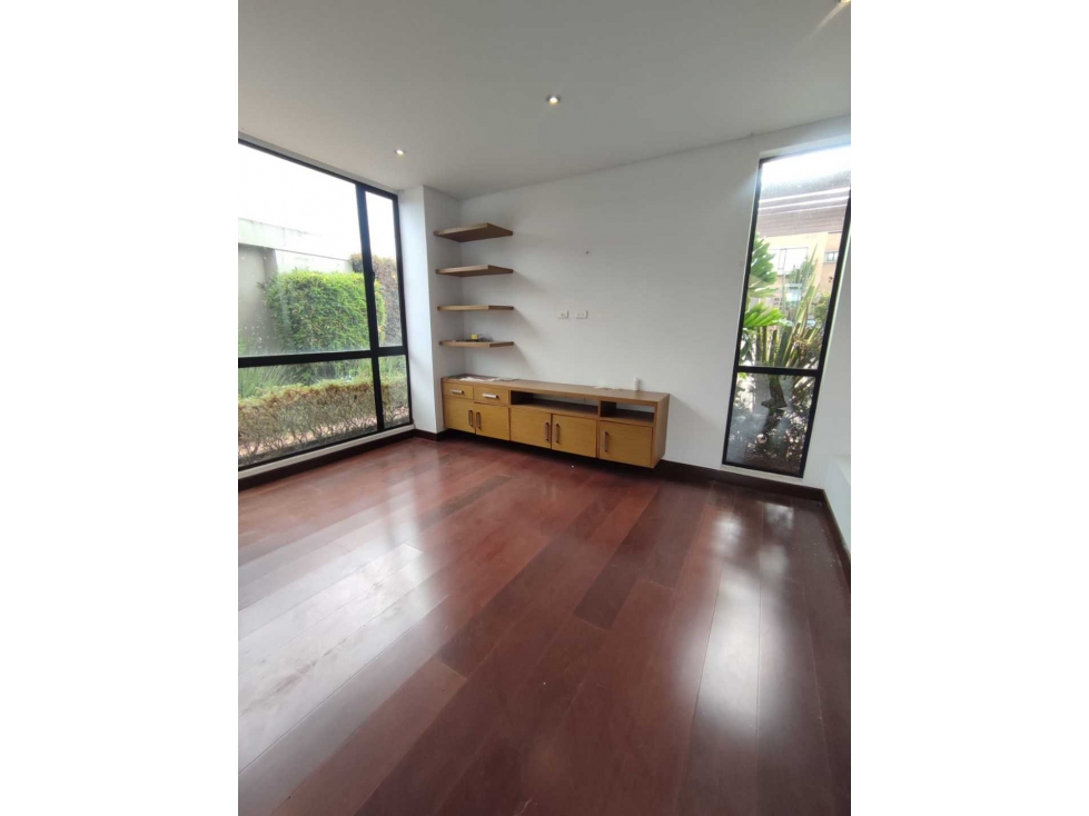 VENTA CASA CERROS DE SUBA 212 m² — foto 4