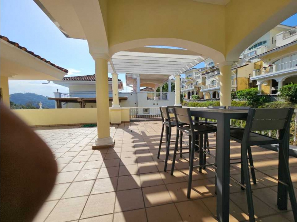 VENTA CASA TUCAN COUNTRY CLUB 237 m2 — foto 4