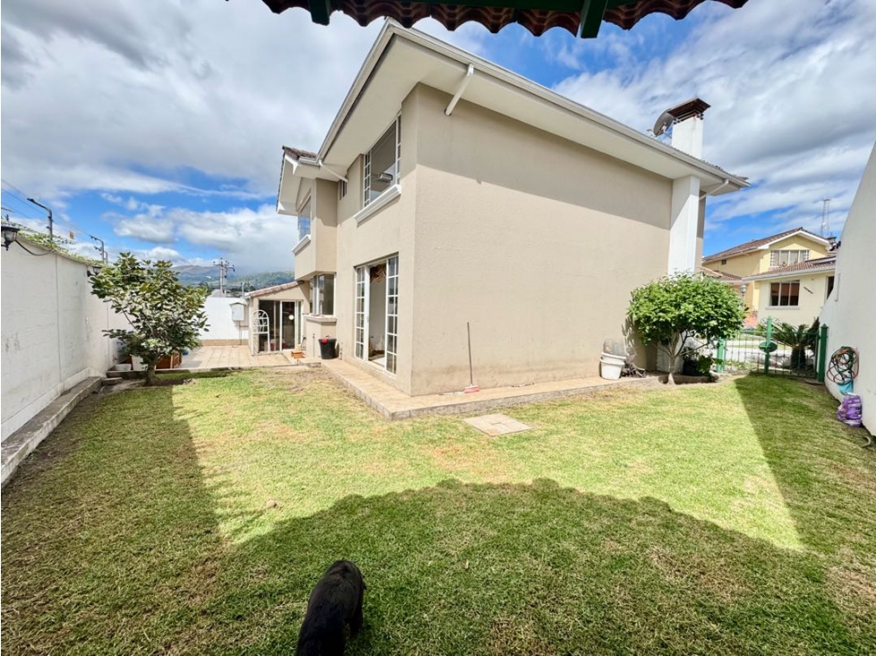 Venta Casa Tumbaco 243 m2 Sector Tumbaco — foto 3