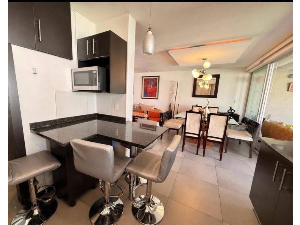 Venta Casa Tumbaco Sector el Nacional + Patio 40 M2 — foto 3