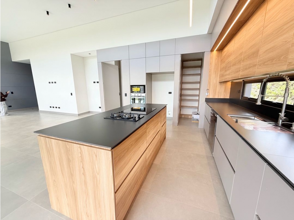 Venta Casa UN NIVEL Alto de Palmas Envigado 328,69 Mts2 EN UNIDAD — foto 6