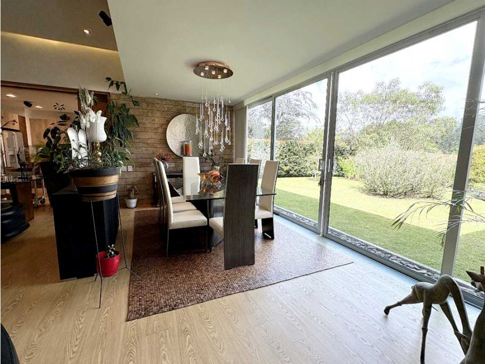 Venta Casa un Nivel Alto de Las Palmas Envigado VIVA Unidad Completa