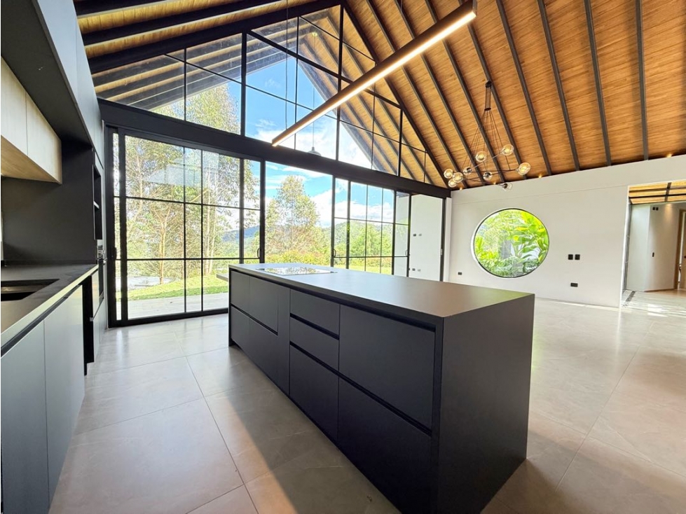 Venta Casa UN SOLO NIVEL Don Diego El Retiro 278 M2 lote 1750 m2 — foto 4