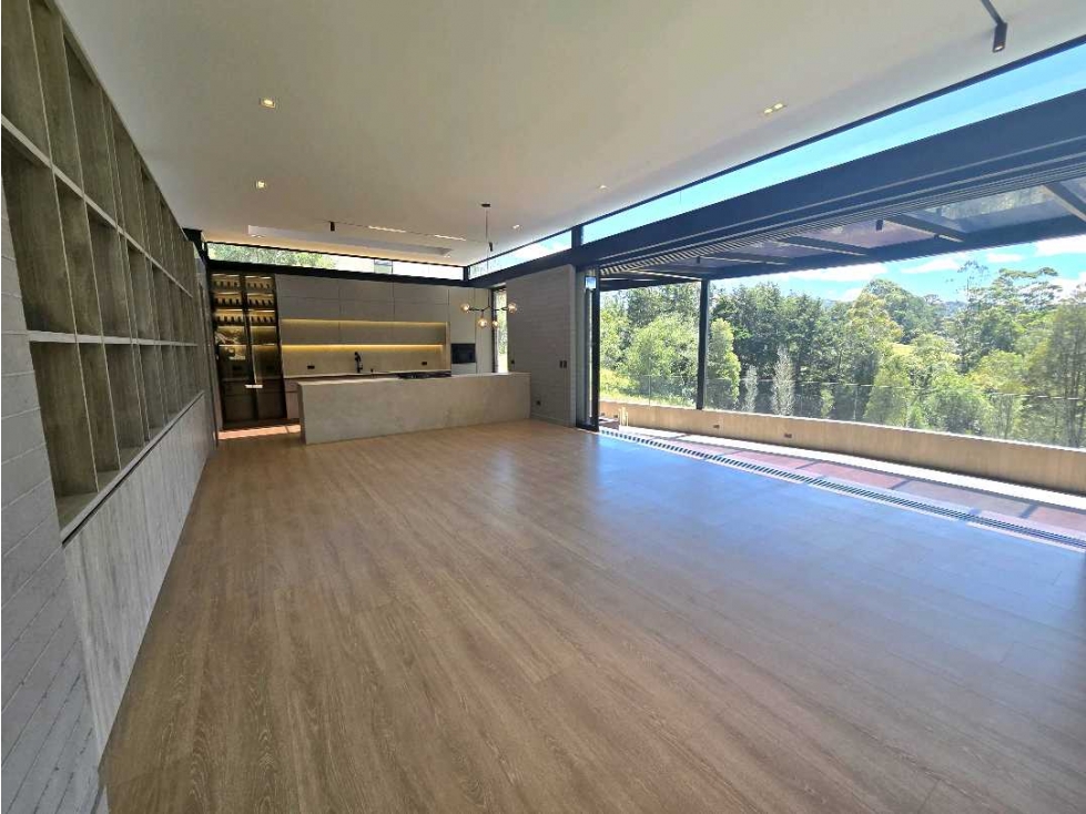 Venta Casa UN SOLO NIVEL. Sector La Acuarela Las Palmas