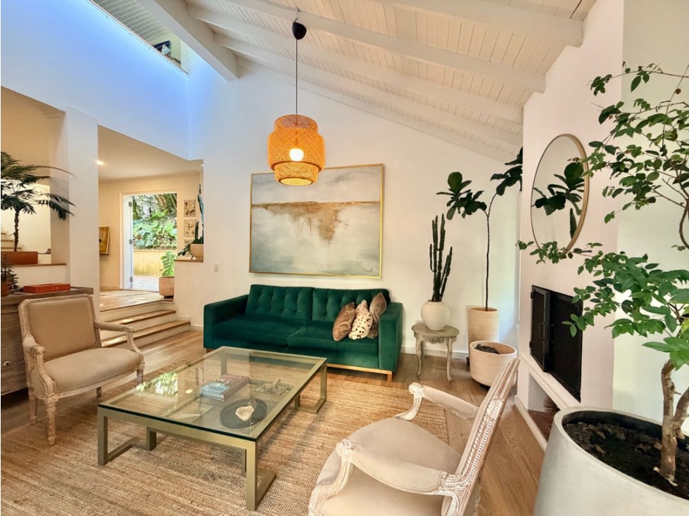 Venta Casa Unid. Cerrada | Transv. Superior | 235Mts+25Mts de Terraza