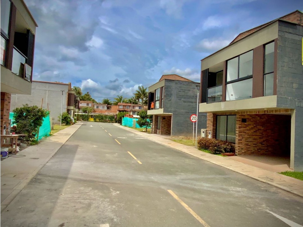 Venta Casa Unidad Cerrada La Ceja