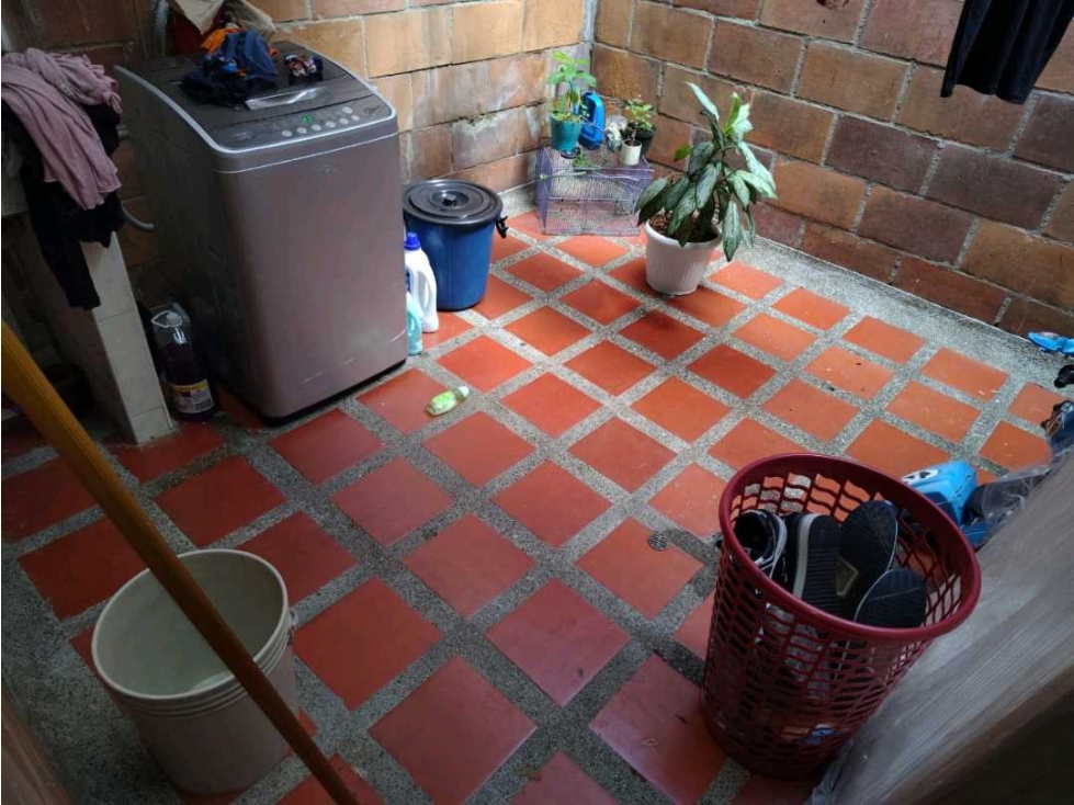 VENTA CASA UNIFAMILIAR SECTOR BELÉN RODEO ALTO PARTE BAJA — foto 4