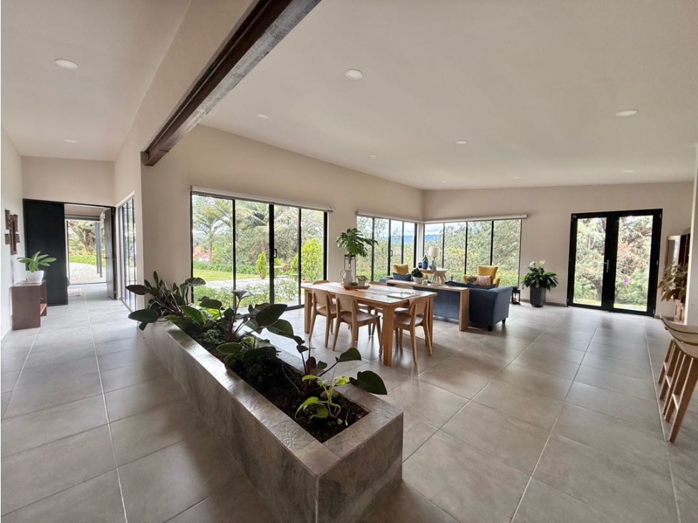 VENTA CASA VÍA RIONEGRO - EL CARMEN — foto 4