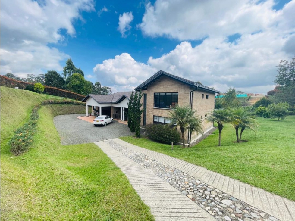 VENTA CASA VÍA SAN ANTONIO - LA CEJA
