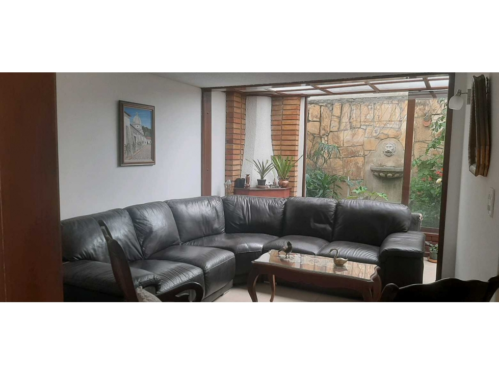 Venta Casa Cedritos Conjunto Cerrado 129 Mt 3alc 3niveles jardin YM — foto 3