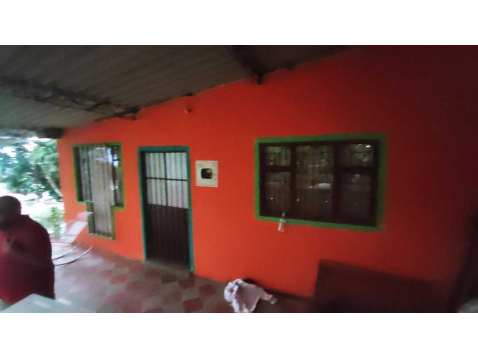 Venta casalote de 797 M2 en 220 mill en La Mesa Cund Colombia. - 2