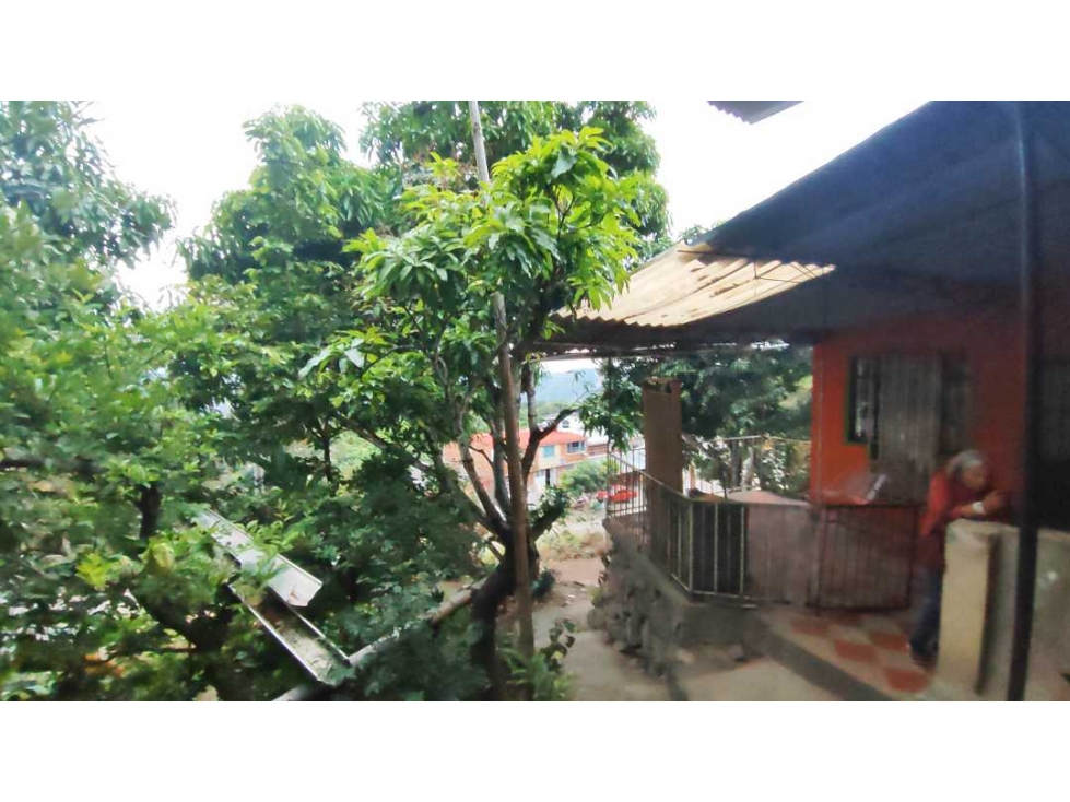 Venta casalote de 797 M2 en 220 mill en La Mesa Cund Colombia. - 5