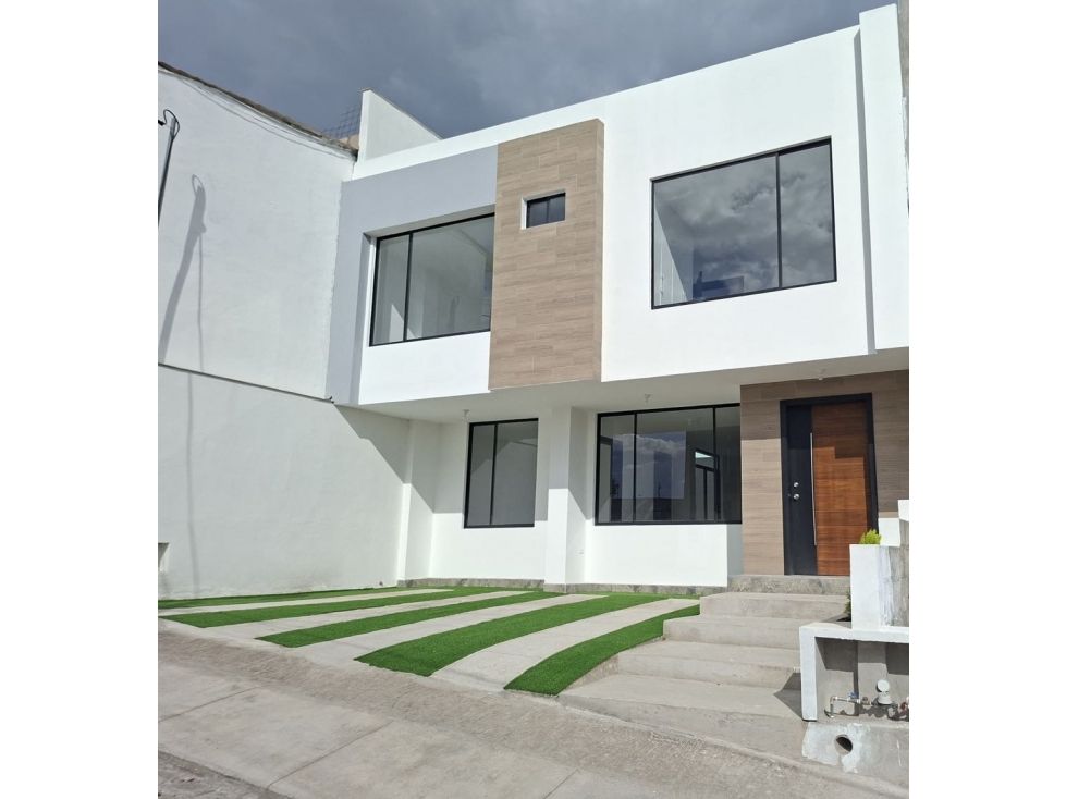 Venta casas NUEVA 125m2 - 3 dorm. Yaruquí