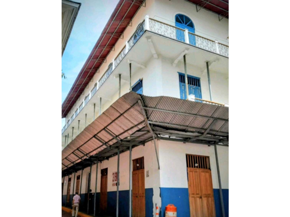 VENTA CASA EN CASCO ANTIGUO , 1352 MT 4 LOCALES COMERCIALES LT - 3